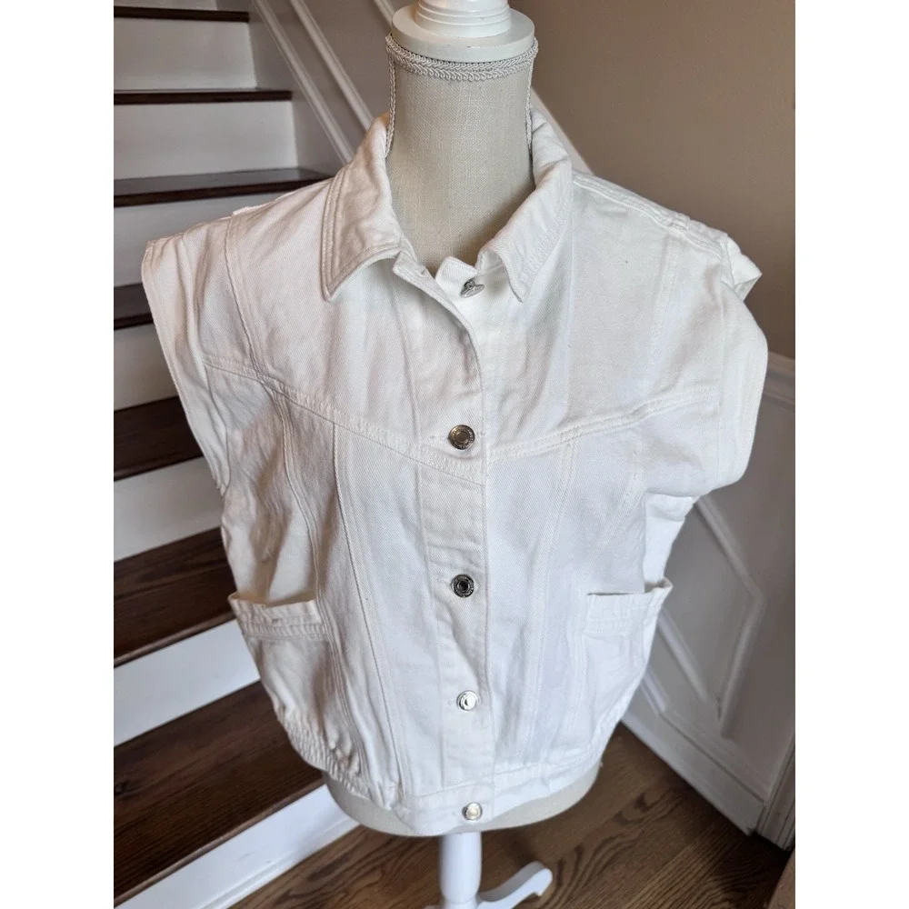Elan White Wash Denim Jean Button Up Vest‎ NWT Size Medium